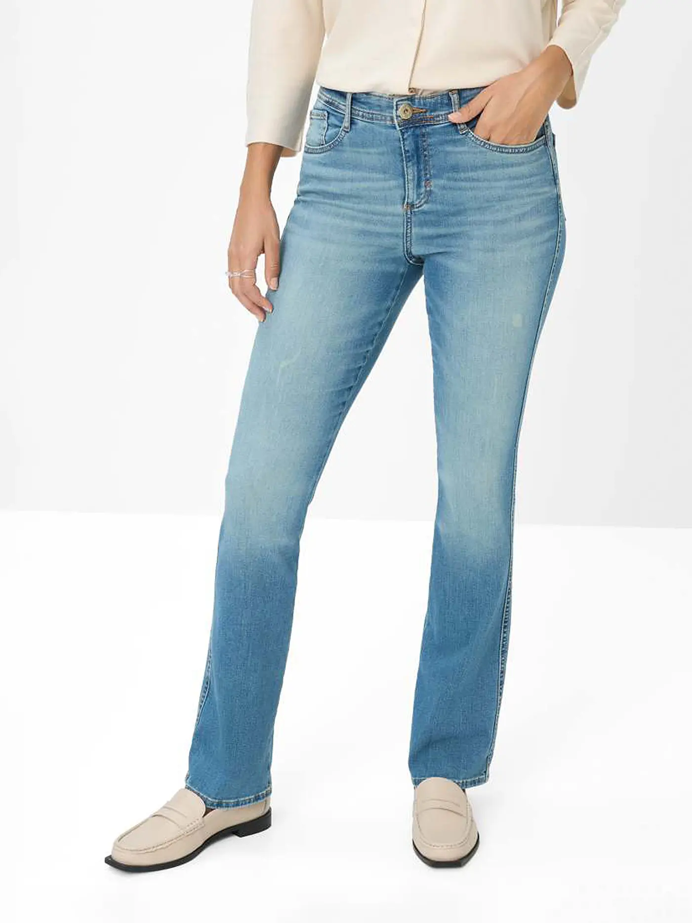 BRAX | Jeans Flared Fit SHAKIRA | hellblau